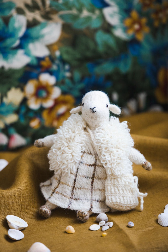 Laine Mouche & Friends: Seamless Toys to Knit and Love - 9789527468562 | Knitting Book at Michigan Fine Yarns