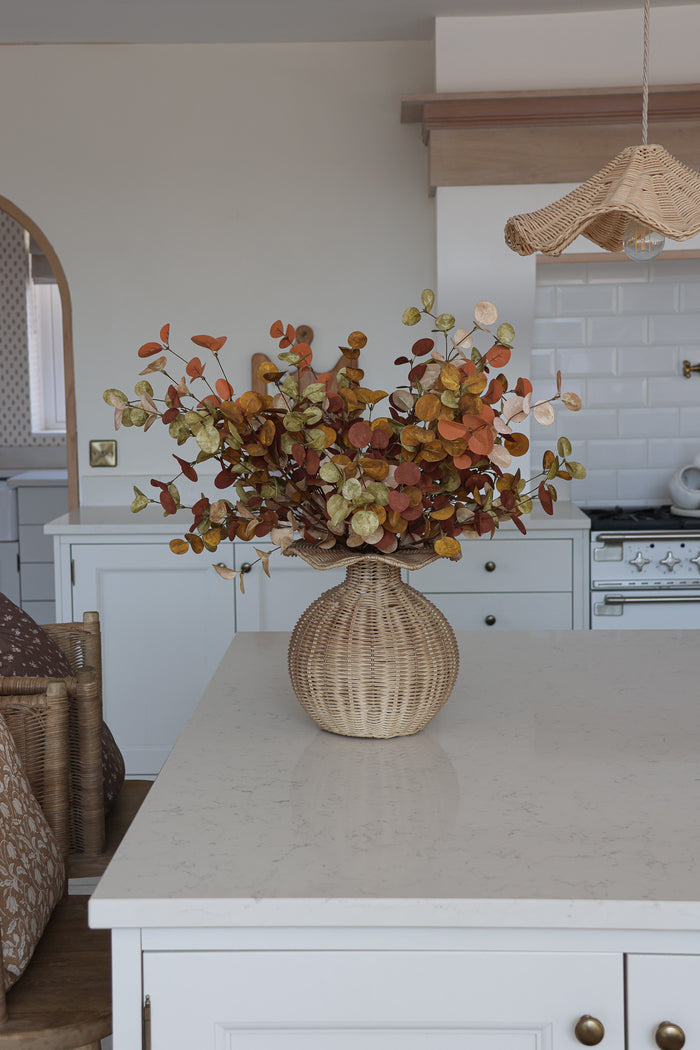 Scalloped Round Rattan Vase – Dark Natural