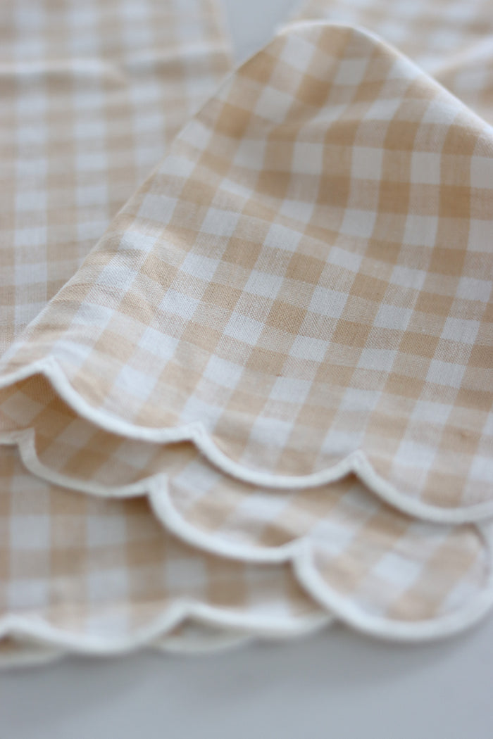 Set of 2 Scalloped Beige Tea Towels
