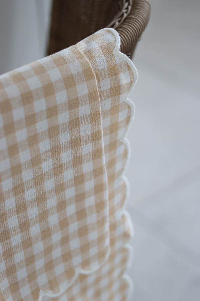 Set of 2 Scalloped Beige Tea Towels