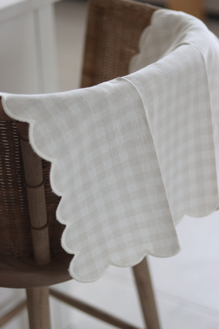 Set of 2 Scalloped Off-White Tea Towels