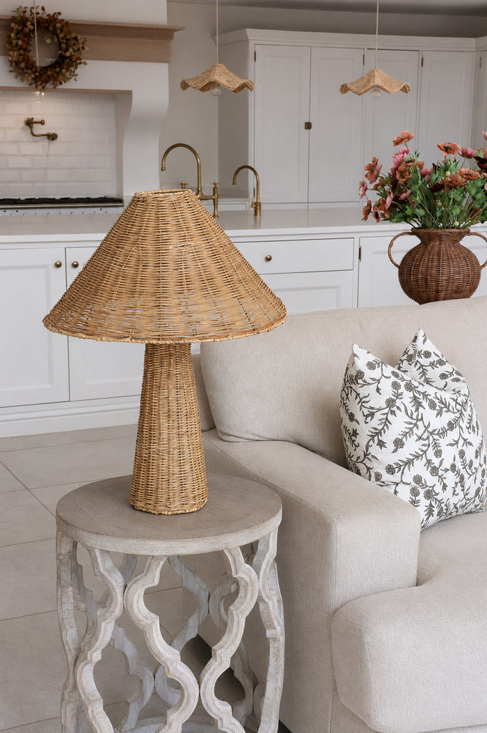 Wide Rattan Table Lamp – Scalloped Shade – Natural