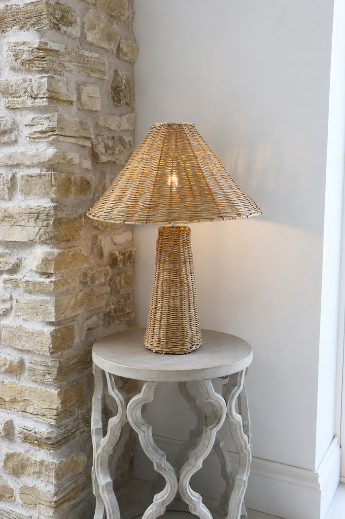 Wide Rattan Table Lamp – Scalloped Shade – Natural